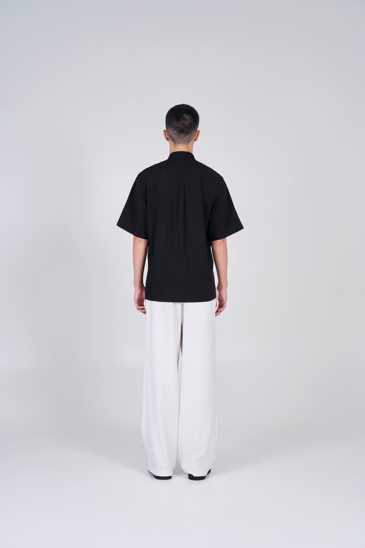 [Pre-order] NOIZ N4TP8 Collar Short Sleeves Clasp Shirt