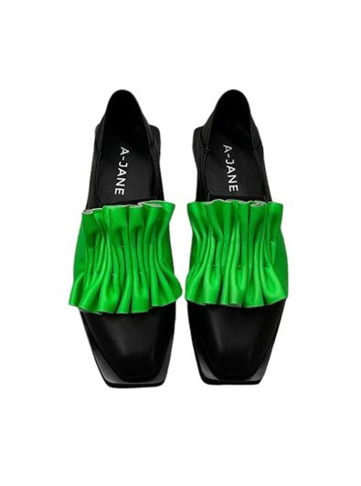 PERCEPTION Two-Way Ruffles Leather Shoes